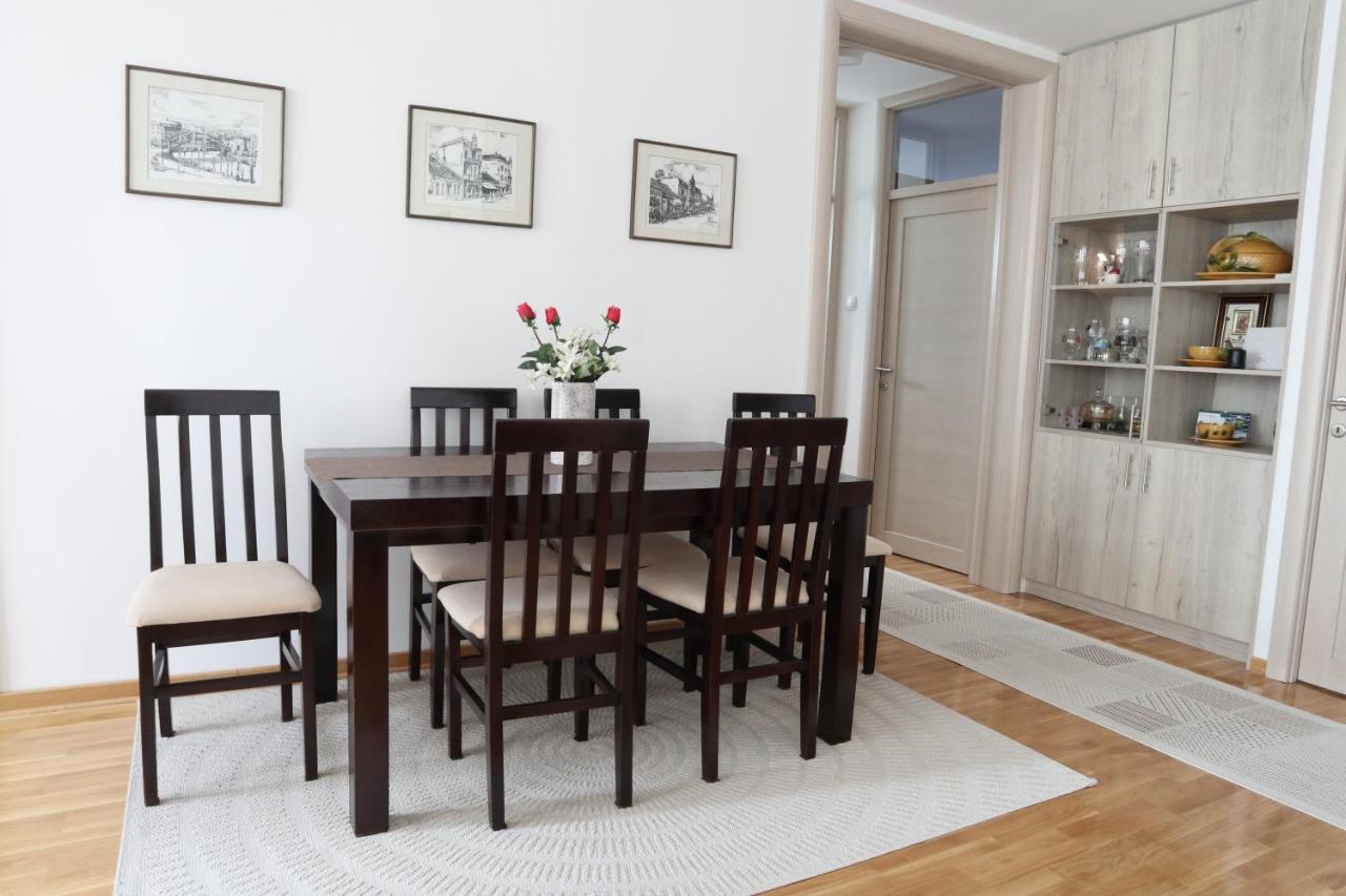 New Belgrade Apartment ภายนอก รูปภาพ